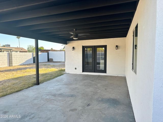 8807 W Catalina Drive, Phoenix, AZ 85037