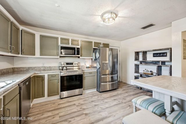 85091 RADIO Avenue, Yulee, FL 32097