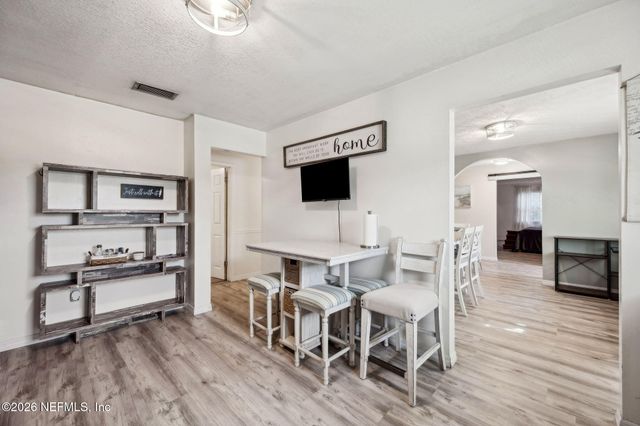 85091 RADIO Avenue, Yulee, FL 32097