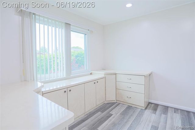 4788 Bloomfield Drive, Sterling Heights, MI 48310
