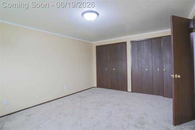 4788 Bloomfield Drive, Sterling Heights, MI 48310