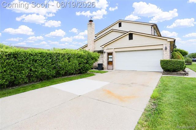 4788 Bloomfield Drive, Sterling Heights, MI 48310