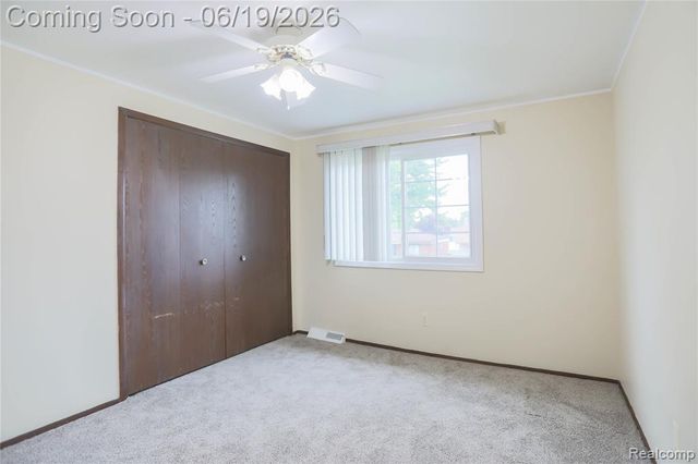 4788 Bloomfield Drive, Sterling Heights, MI 48310