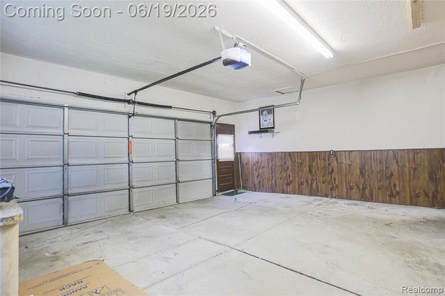 4788 Bloomfield Drive, Sterling Heights, MI 48310