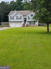 156 Diamond Court, Carrollton, GA 30116