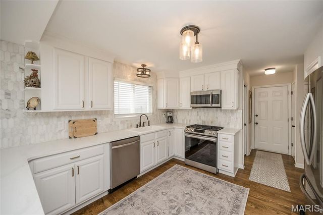 2140 Dartmouth Gate Court, Wildwood, MO 63011