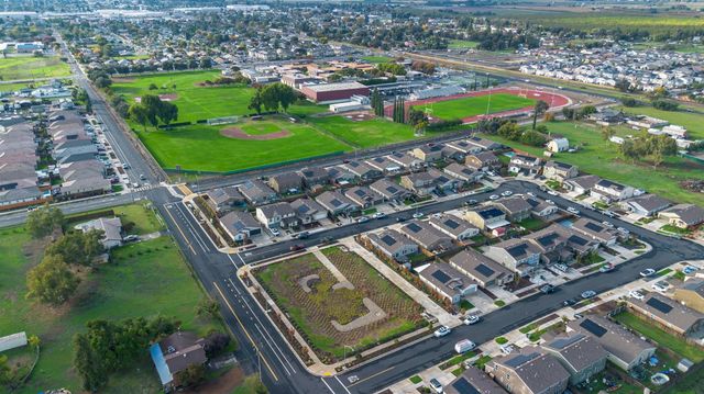 6218 Panda Way, Riverbank, CA 95367