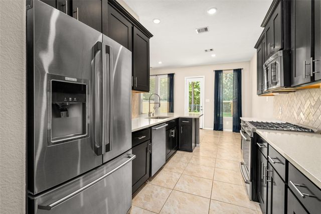 187 Moon Dance Court, Conroe, TX 77304