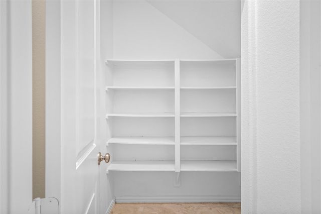 187 Moon Dance Court, Conroe, TX 77304