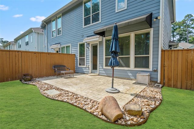 187 Moon Dance Court, Conroe, TX 77304