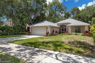 2656 River Reach DR, Naples, FL 34104