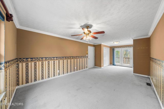 609 Stephens Rd, Rocky Top, TN 37769
