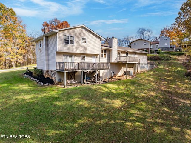 609 Stephens Rd, Rocky Top, TN 37769