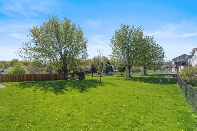 561 12th Street SW, Faribault, MN 55021