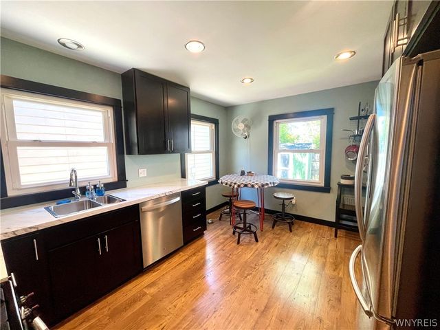 681 Mckinley Parkway, Buffalo, NY 14220