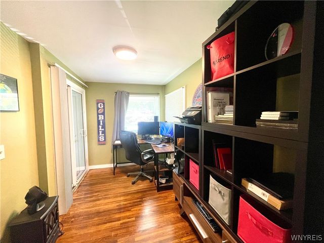 681 Mckinley Parkway, Buffalo, NY 14220