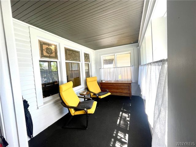 681 Mckinley Parkway, Buffalo, NY 14220