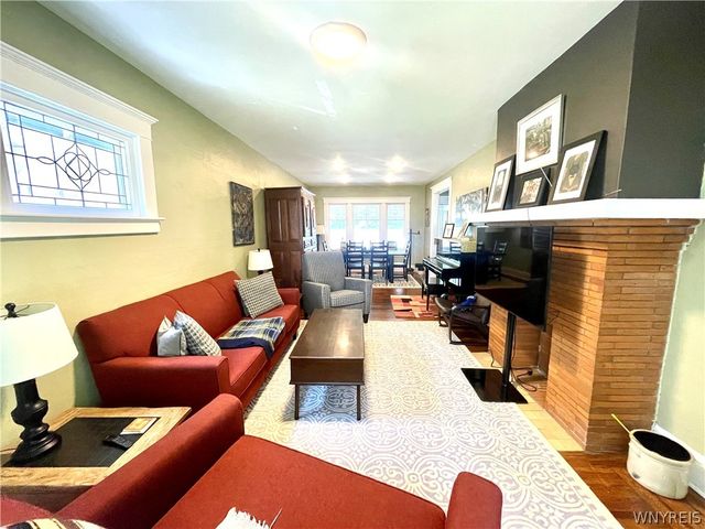 681 Mckinley Parkway, Buffalo, NY 14220