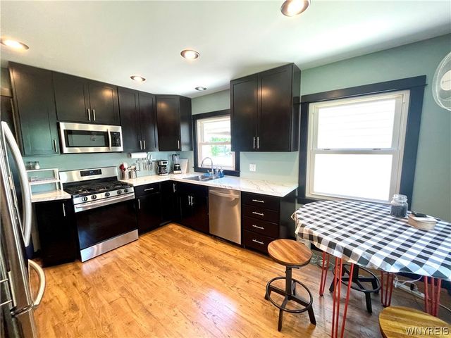 681 Mckinley Parkway, Buffalo, NY 14220