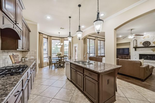 12122 Pinelands Park Lane, Humble, TX 77346