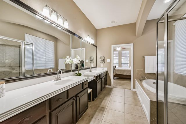 12122 Pinelands Park Lane, Humble, TX 77346