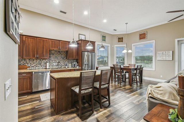 19315 LAKE PICKETT ROAD, Orlando, FL 32820