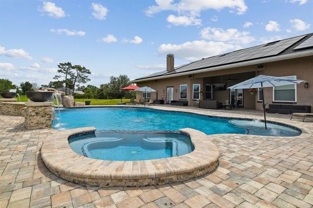 19315 LAKE PICKETT ROAD, Orlando, FL 32820