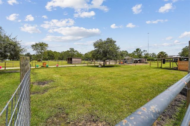 19315 LAKE PICKETT ROAD, Orlando, FL 32820