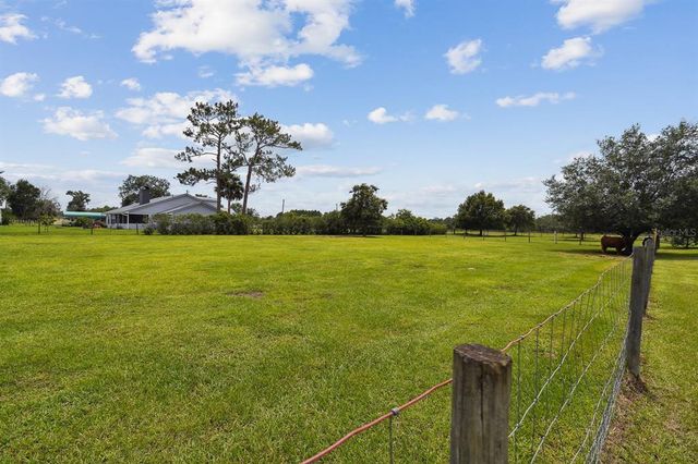 19315 LAKE PICKETT ROAD, Orlando, FL 32820