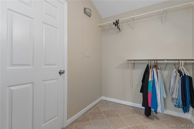 11678 W Timberlane Drive, Homosassa, FL 34448