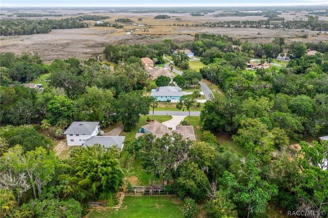 11678 W Timberlane Drive, Homosassa, FL 34448