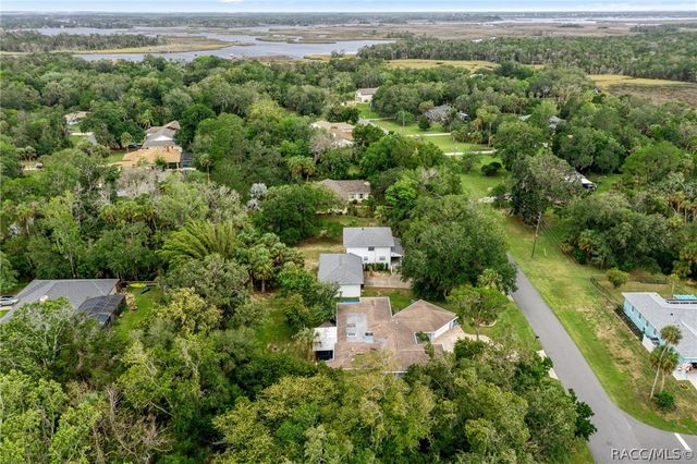11678 W Timberlane Drive, Homosassa, FL 34448