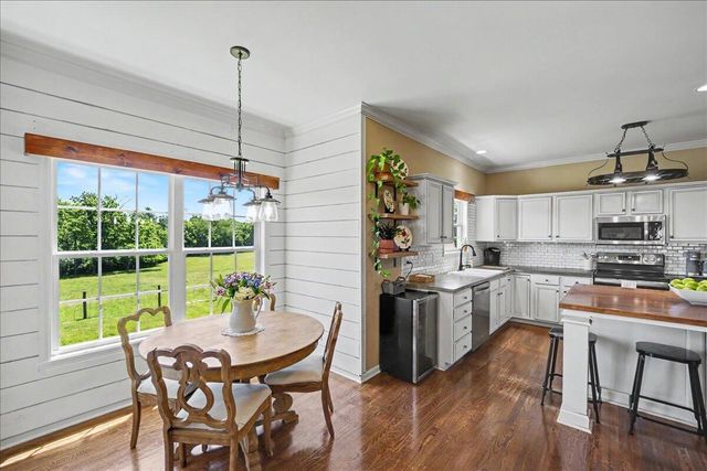 175 Inverness Drive, Georgetown, KY 40324