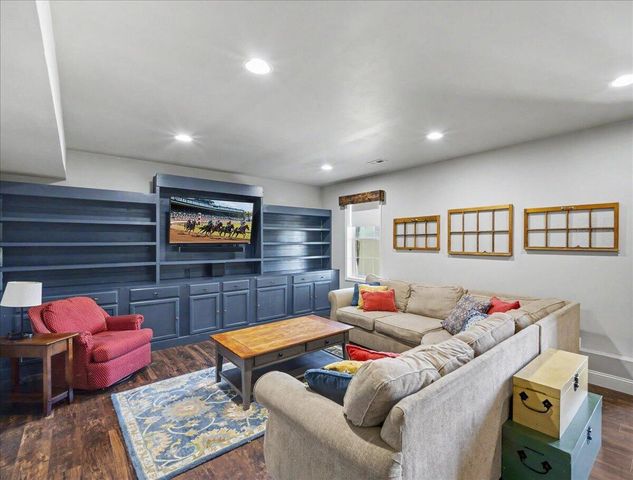 175 Inverness Drive, Georgetown, KY 40324