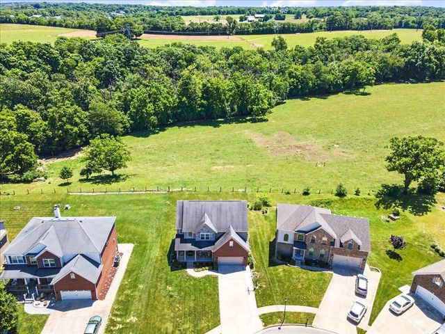 175 Inverness Drive, Georgetown, KY 40324