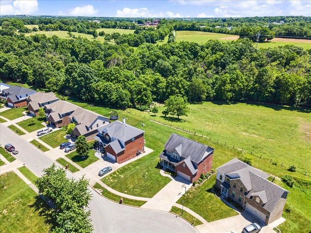 175 Inverness Drive, Georgetown, KY 40324