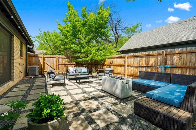 1808 Forest Hill Dr, Austin, TX 78745