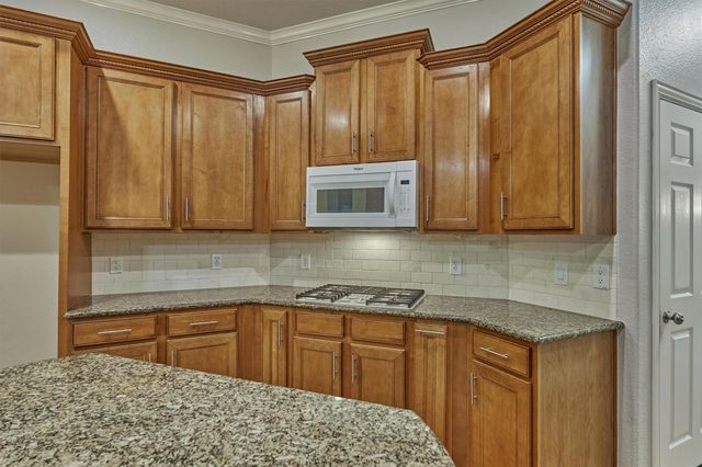 1608 Beau Rivage, Conroe, TX 77304
