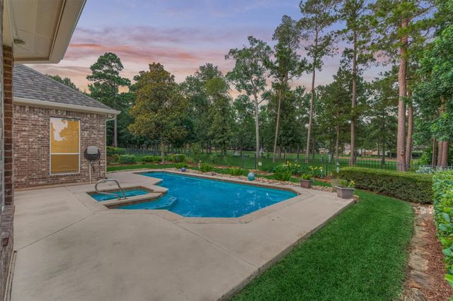 1608 Beau Rivage, Conroe, TX 77304