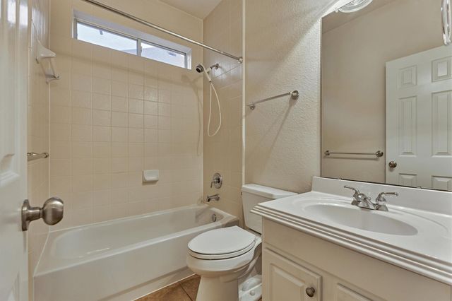 1608 Beau Rivage, Conroe, TX 77304