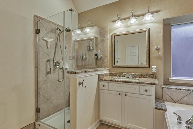1608 Beau Rivage, Conroe, TX 77304