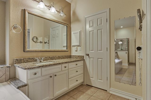 1608 Beau Rivage, Conroe, TX 77304