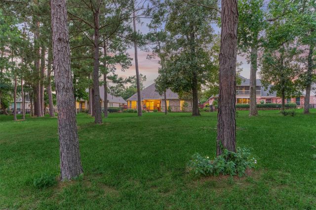 1608 Beau Rivage, Conroe, TX 77304
