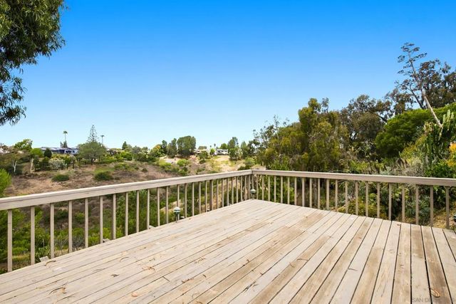 2732 Gobat, San Diego, CA 92122