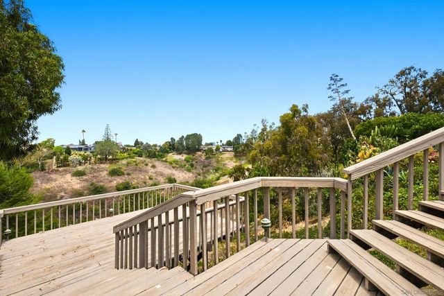 2732 Gobat, San Diego, CA 92122