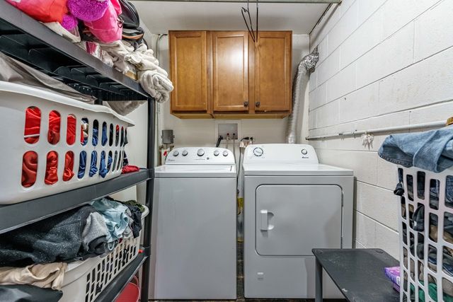 346 Eaton Avenue, Romeoville, IL 60446