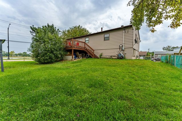 346 Eaton Avenue, Romeoville, IL 60446