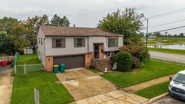 346 Eaton Avenue, Romeoville, IL 60446