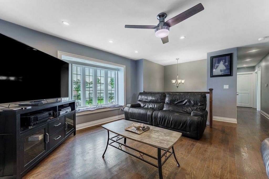 346 Eaton Avenue, Romeoville, IL 60446 — photo 4