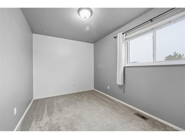 8682 W Stanford Ave, Littleton, CO 80123